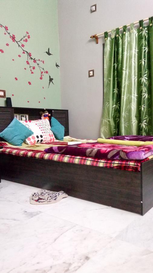 The Lovely Room Calcutta Extérieur photo